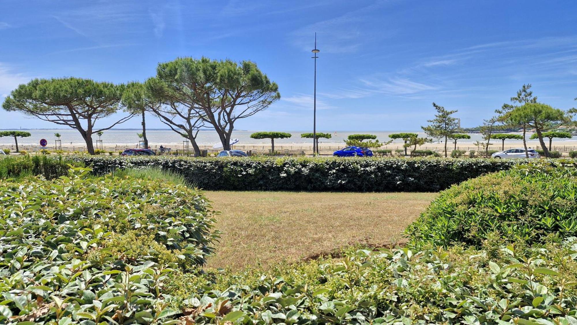 Saint Georges De Didonne - Vue Mer Pour Ce Studio Cosy En Rez-De-Chaussee Εξωτερικό φωτογραφία