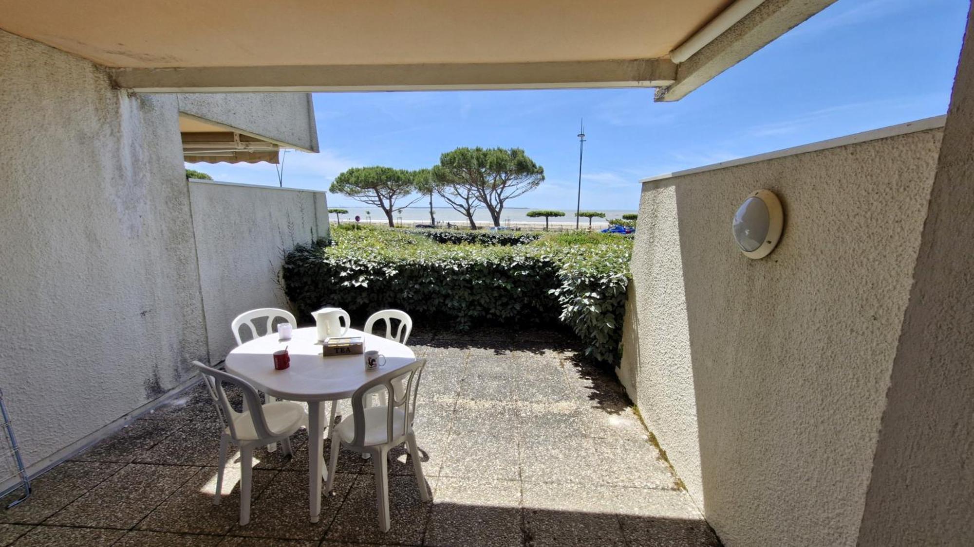 Saint Georges De Didonne - Vue Mer Pour Ce Studio Cosy En Rez-De-Chaussee Εξωτερικό φωτογραφία